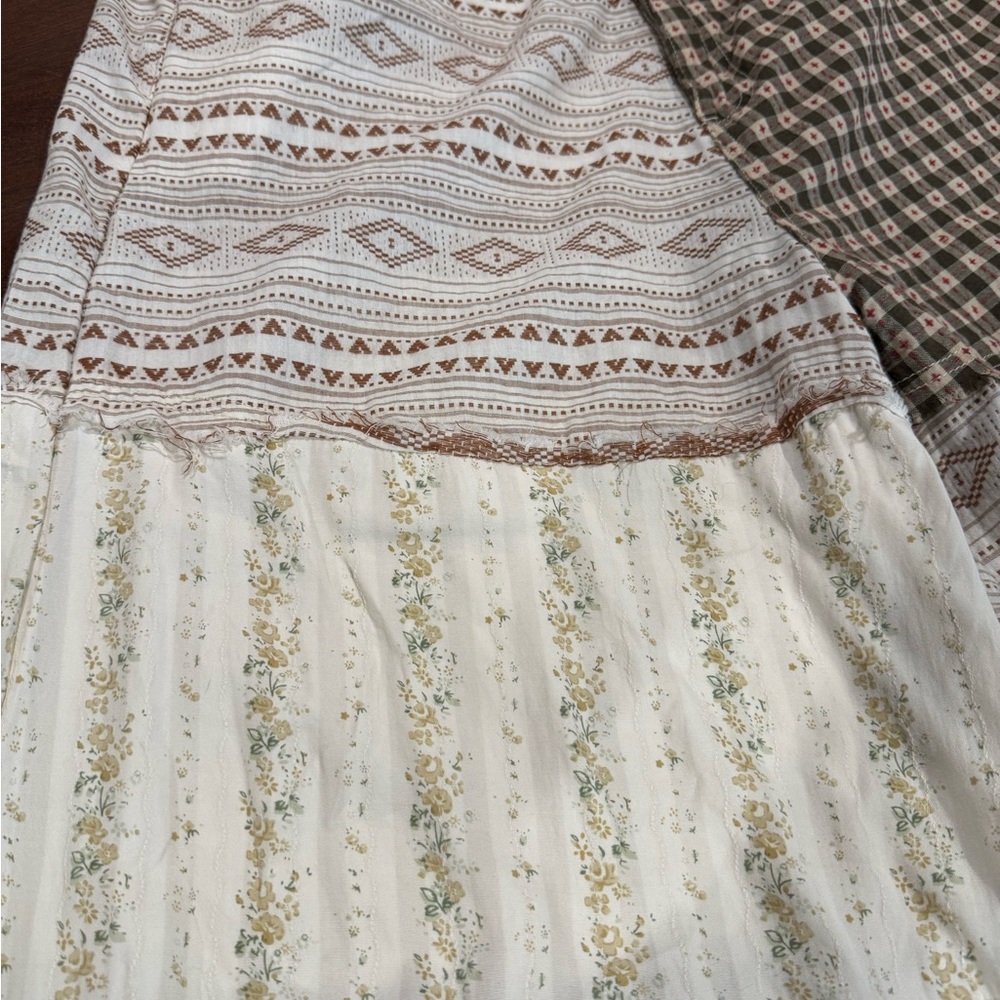 POL Contrasting Panel
Patchwork Wide Leg Pants in Natural Multi - Picture 12 of 14